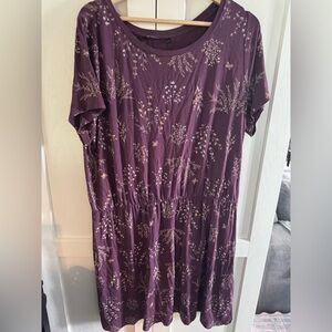 Reitmans Plum Floral Top